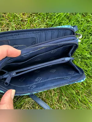 Quilted Vera Bradley travel organizer and wallet set 💙💙 thumbnail 9