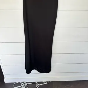 Black Halo Eve Women’s Black 4 Zendaya Gown thumbnail 2