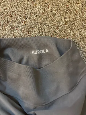 Aurola Scrunch Amazon Workout Shorts thumbnail 3
