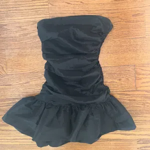 Do+Be Ruched Strapless Black Bubble Hem Cocktail Mini Dress Size Small thumbnail 3