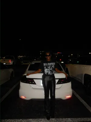 Black leather pants thumbnail 2