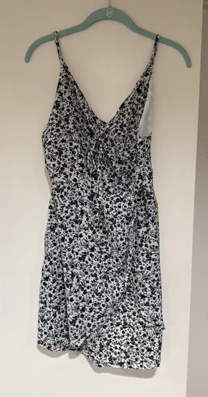 HYFVE Dress Black White Floral Midi thumbnail 1