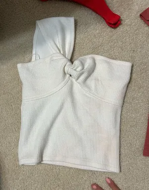 White One thumbnail 1