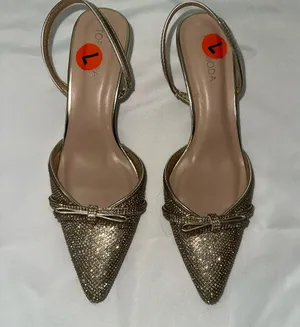 Elegant Sparkling Gold Slingback Heels thumbnail 1