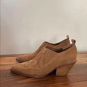 Marc Fisher Charly Suede Western Booties Size 6M thumbnail 7