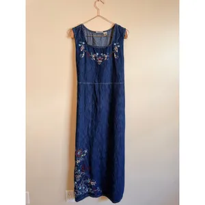 Studio Ease Denim Maxi Dress Women 14 Blue Embroidered Floral Cottagecore‎ Boho thumbnail 2