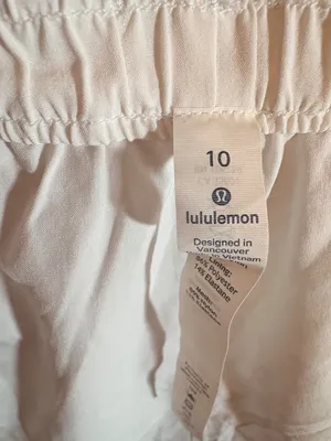 Lululemon Find Your Flock white with clear nylon overlay shorts. SZ 10 thumbnail 6