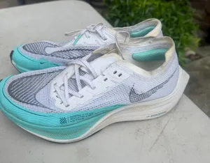 Nike Vaporfly Running Shoes thumbnail 1