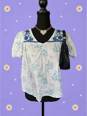 American Vintage Vintage Y2K Cottagecore Prairie Embroidered Peasant 100% Cotton Top Size Medium thumbnail 1