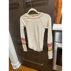 Free People OB1203408 In The‎ Mix Jacquard Cuff Top Linen Combo XS thumbnail 2