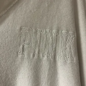 PINK Victoria's Secret Terry White V-neck Top size M thumbnail 2