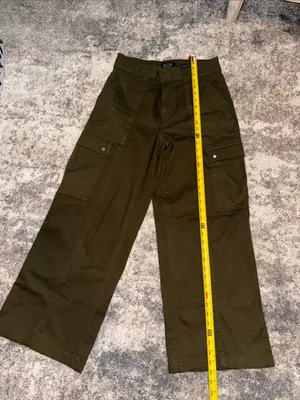 Dickies Olive Green Wide-Leg Cargo Trousers thumbnail 2