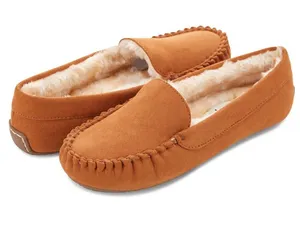 Floopi Cozy Faux-Suede Moccasin Slippers in Brown NWT size 5/6 Retail 60$ thumbnail 1