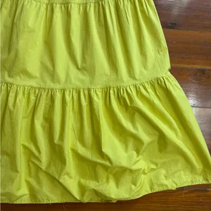English Factory Chartreuse Square Neck Flutter Sleeve Tiered Midi Dress Sz S 🧡🍄 thumbnail 11