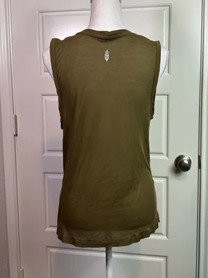 Free People Movement Ribbed Cotton Blend Boho Athletic Casual Tank Size Medium thumbnail 3