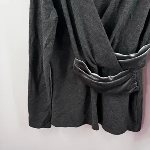 White House Black Market Top SZ Medium Surplice Heather Gray Velvet Waist NWT thumbnail 8