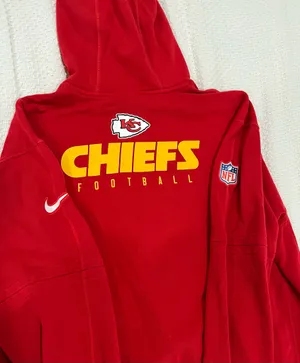 Nike NFL chiefs hoodie thumbnail 2