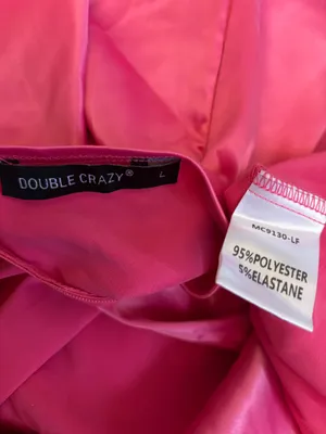 Stunning pink dress size Lg 🩷🩷 thumbnail 7