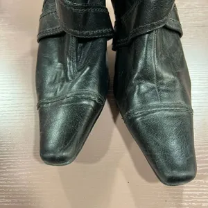 CL by Laundry Montoya Black Boots 9.5 thumbnail 4