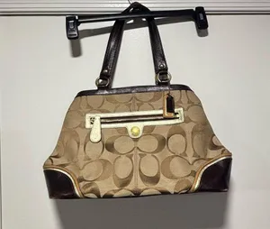 Vintage Coach Shoulder Bag thumbnail 2