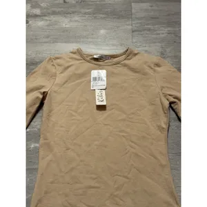 NWT Kikiriki Women's Long Sleeve Pullover Tee Size S - Camel A1-h43 thumbnail 3