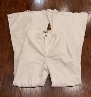 Blank Paige Flare Jeans White thumbnail 1