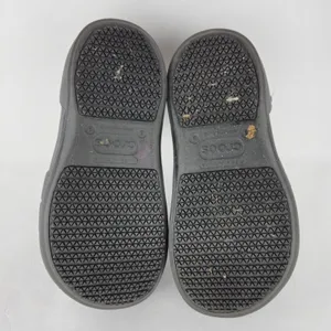 Crocs Velocity‎ Slip Resistant Shoe Womens 8 Mens 6 Black thumbnail 8