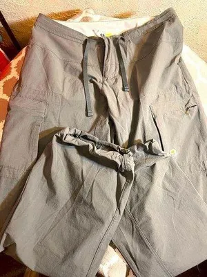 Mountain Hardwear Gray Cargo Pants with Drawstring Waist Women’s, zip off lower thumbnail 1