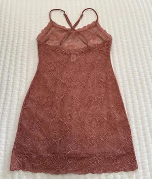 Victoria’s Secret Dusty Rose Nightie Sz S Small See Through Lace Slip Lingerie thumbnail 1
