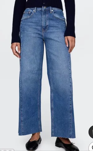 Gap high rise stride wide ankle leg jeans size 4 thumbnail 1