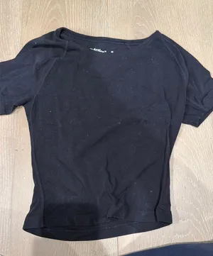 Aritzia TNA black top thumbnail 1