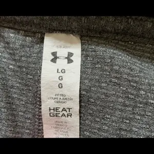 Under Armour Heat Gear Long Sleeve Shirt thumbnail 3
