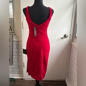 Lulus NEW WITH TAGS Iconic Moment Red Midi Bodycon Dress‎ small holiday thumbnail 4