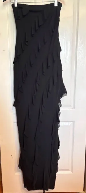 black dress Size M thumbnail 1