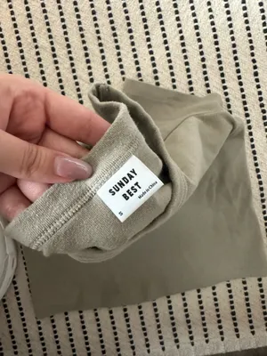 Sunday Best Aritzia Baby Tee thumbnail 2