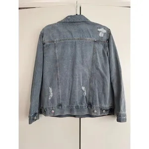 Time and Tru Womens Size Small 4‎ 6 Light Wash Distressed Blue Denim Jean Jacket thumbnail 2