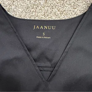Jaanuu Zip Back Contour Scrub Top thumbnail 9