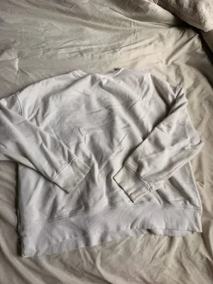 H&M Crewneck Sweatshirt thumbnail 3
