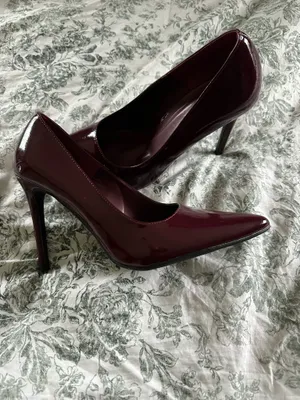 Pretty Little Thing Red Pumps 7 thumbnail 2