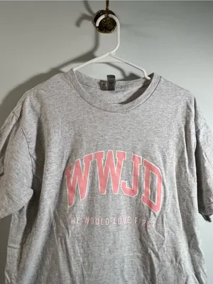 Gildan Ultra Cotton Unisex Size Large T-Shirt Gray Light Pink WWJD He Would Love thumbnail 2