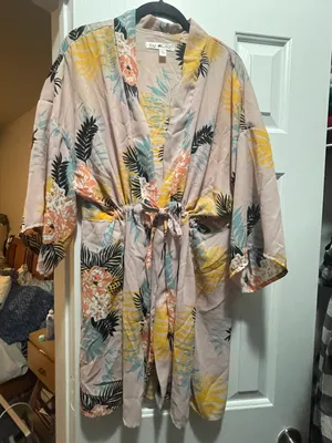 Say What Kimono  thumbnail 1