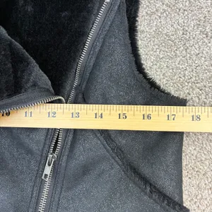 Cupcakes and Cashmere Faux Shearling Vest Size M Black Moto Aviator Quiet Luxury thumbnail 5