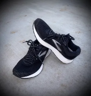 Brooks Revel 3 Women’s Running Shoes Sz 7 Mesh Upper thumbnail 2