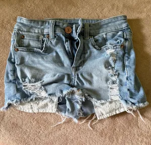 American Eagle Shorts Stretch High-Rise thumbnail 1