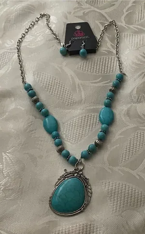Paparazzi Necklace & Earrings Set Home Sweet Homestead Oblong Turquoise Pendant thumbnail 1