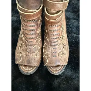Freebird by Steven - Eagle bootie. Boot sandals shoes leather 7 block heel thumbnail 3
