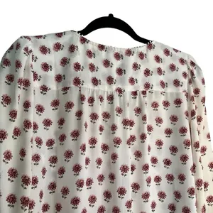 LOFT Floral Eyelet Blouse White M thumbnail 10