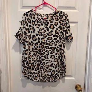 H & M Womens Leopard Print Short Sleeve Top Viscose Size 12‎ Office Party thumbnail 6