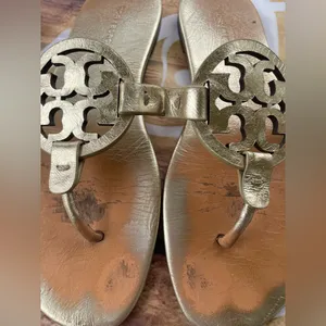 Tory Burch Gold Sandals Elegant Design thumbnail 3