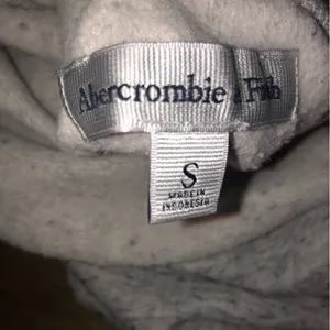 Abercrombie lace up open back gray sweater size small thumbnail 5